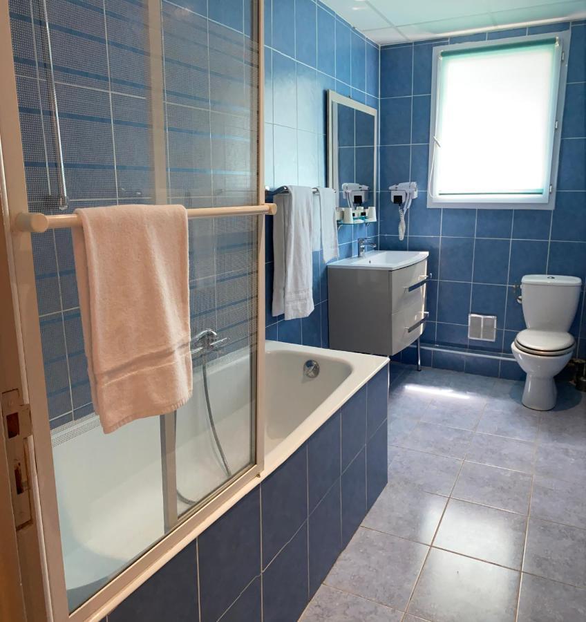 קאן סור מר Hotel Le Derby מראה חיצוני תמונה