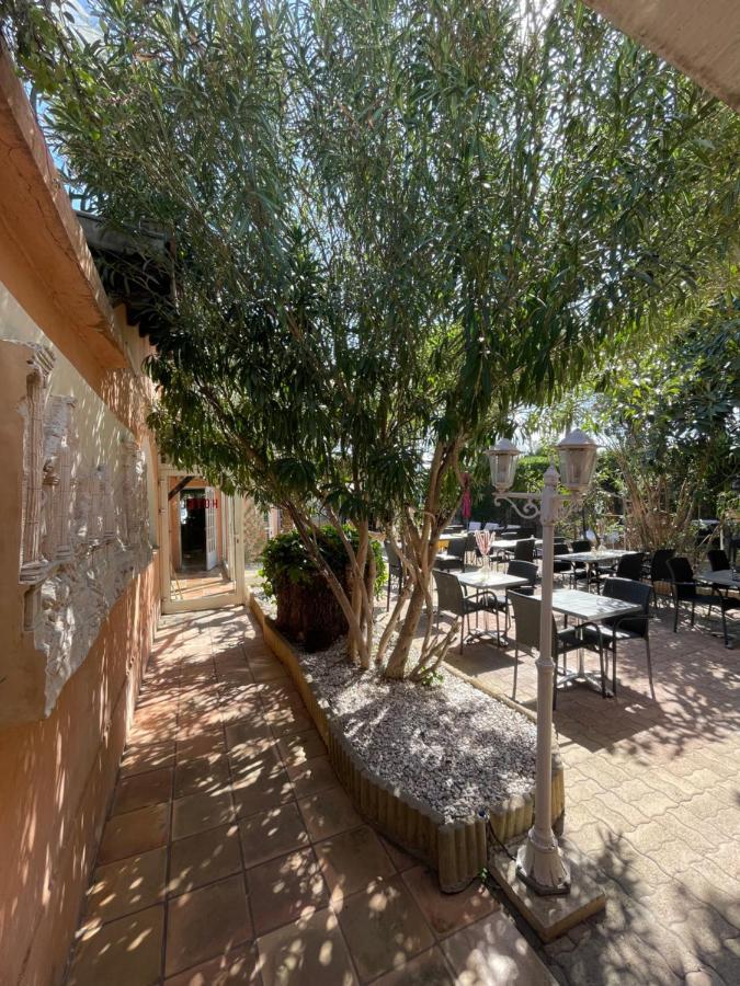 קאן סור מר Hotel Le Derby מראה חיצוני תמונה